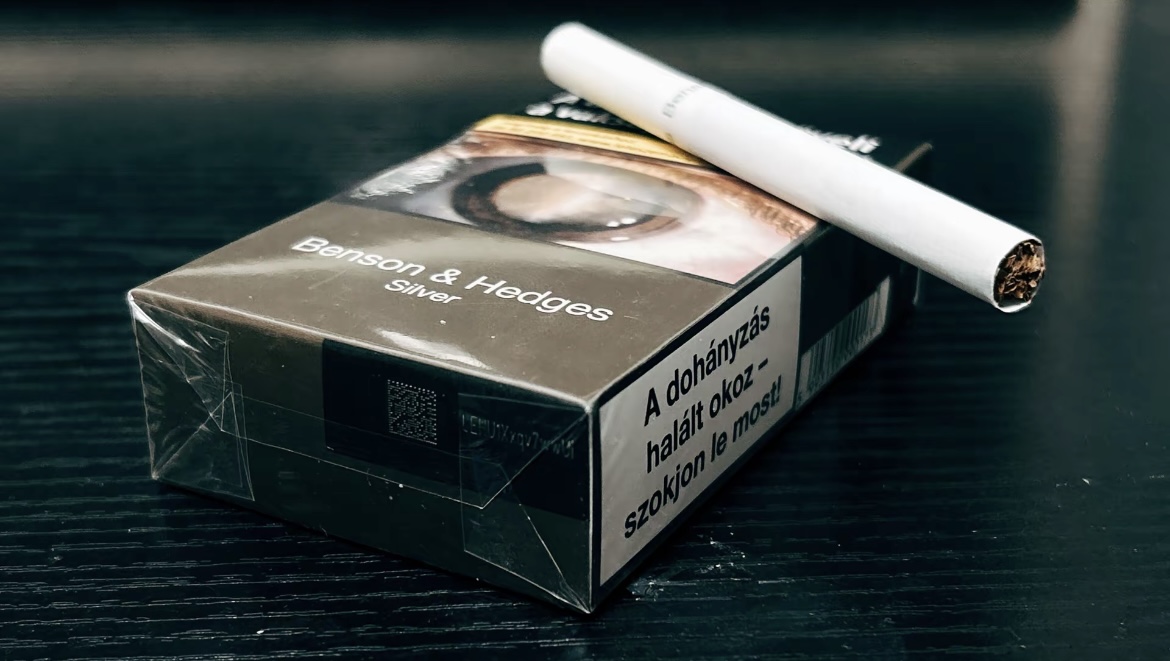 Lambert & Butler Original Silver King Size Cigarettes - Image 5